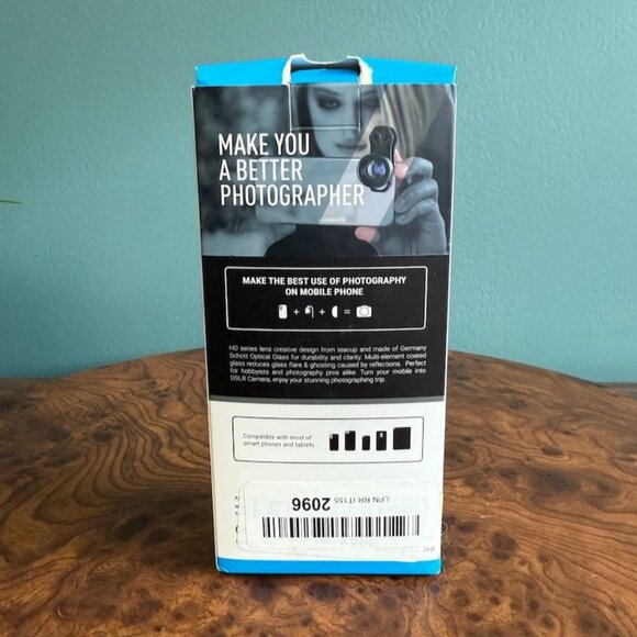 Apexel HD Smartphone Macro Lens 100mm Clip-On - Picture 2 of 6